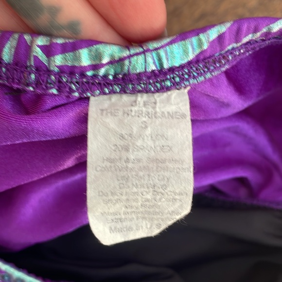 Cleo the Hurricane Pole Scrunch Bottoms - Picture 3 of 4